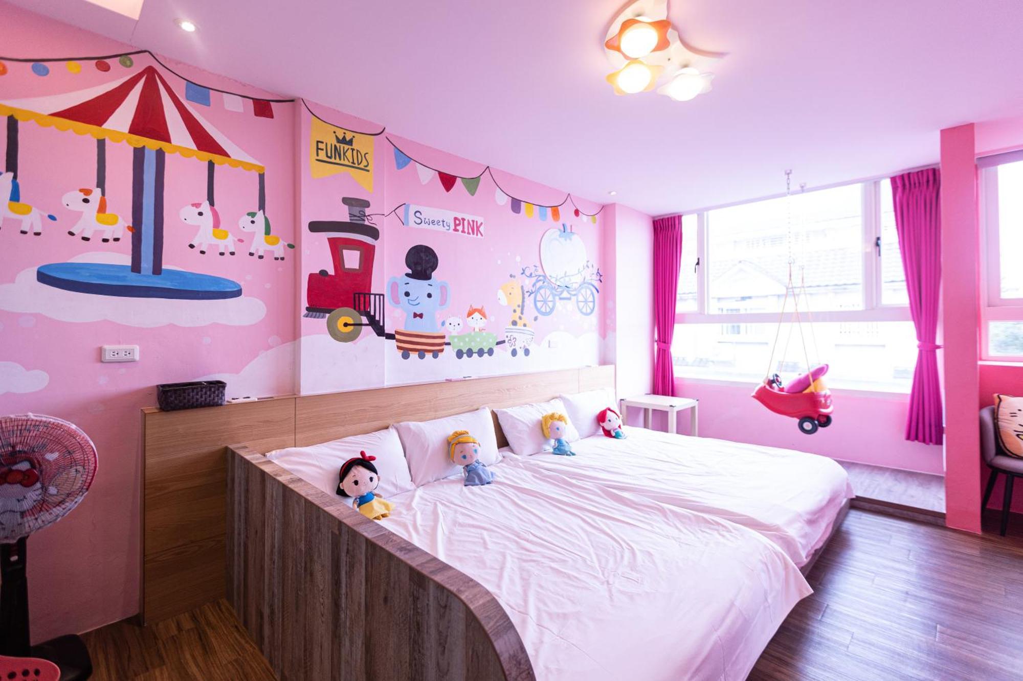 Fun Kids B&B Хуалянь Экстерьер фото